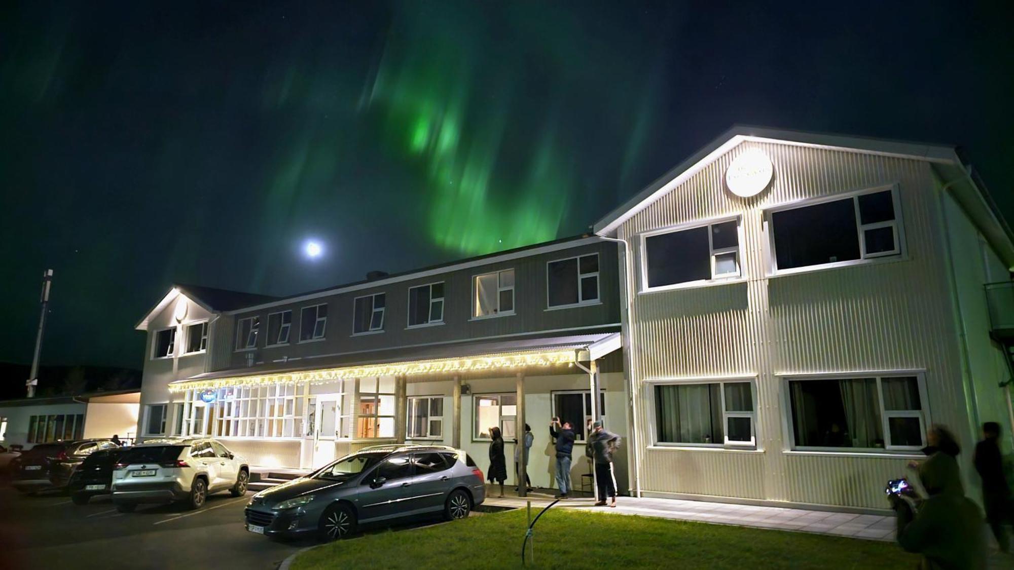 Hotel Laugarvatn Bagian luar foto